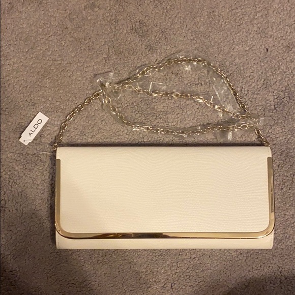 Purse - Picture 1 of 1